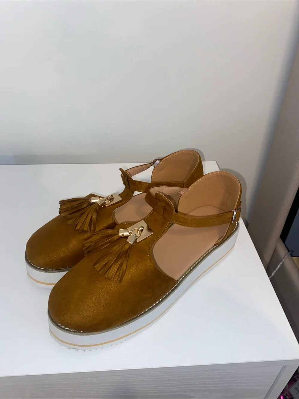 Women's Tassel Platform flats - Tan